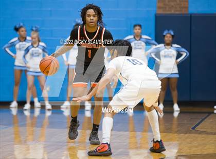Thumbnail 1 in Edwardsville @ Belleville East  photogallery.