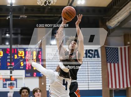 Thumbnail 1 in Edwardsville @ Belleville East  photogallery.