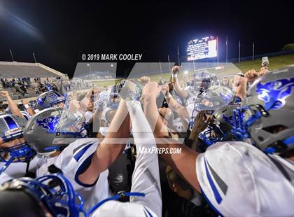 Thumbnail 1 in East Bernard vs. Pewitt (UIL 3A State Semifinal) photogallery.