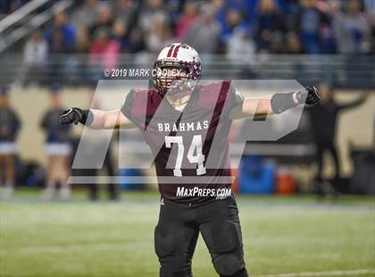 Thumbnail 3 in East Bernard vs. Pewitt (UIL 3A State Semifinal) photogallery.