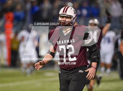 Thumbnail 3 in East Bernard vs. Pewitt (UIL 3A State Semifinal) photogallery.