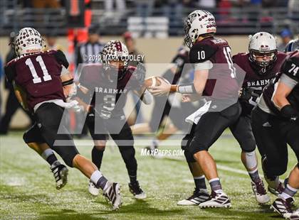 Thumbnail 3 in East Bernard vs. Pewitt (UIL 3A State Semifinal) photogallery.