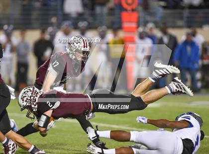Thumbnail 2 in East Bernard vs. Pewitt (UIL 3A State Semifinal) photogallery.