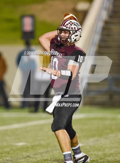 Thumbnail 3 in East Bernard vs. Pewitt (UIL 3A State Semifinal) photogallery.