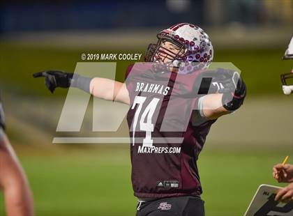 Thumbnail 2 in East Bernard vs. Pewitt (UIL 3A State Semifinal) photogallery.