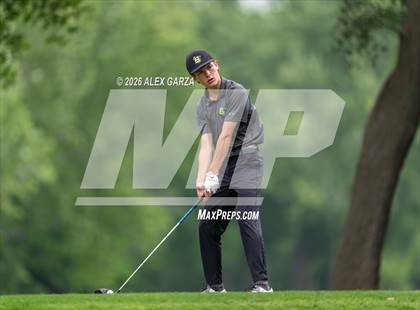 Thumbnail 2 in UIL 1A Boys Golf Finals (Round 2) photogallery.