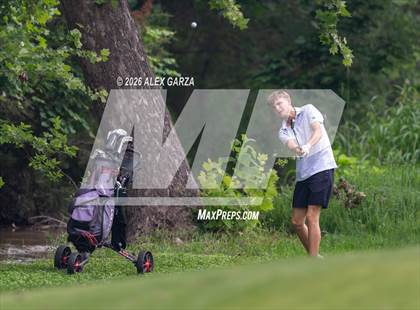 Thumbnail 3 in UIL 1A Boys Golf Finals (Round 2) photogallery.