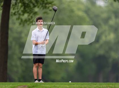 Thumbnail 2 in UIL 1A Boys Golf Finals (Round 2) photogallery.