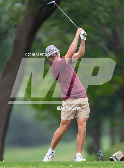 Thumbnail 3 in UIL 1A Boys Golf Finals (Round 2) photogallery.