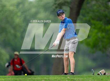Thumbnail 3 in UIL 1A Boys Golf Finals (Round 2) photogallery.