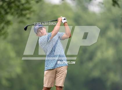 Thumbnail 2 in UIL 1A Boys Golf Finals (Round 2) photogallery.