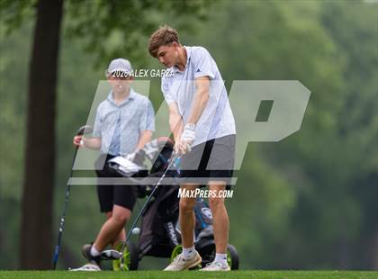 Thumbnail 3 in UIL 1A Boys Golf Finals (Round 2) photogallery.