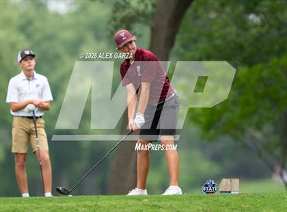Thumbnail 2 in UIL 1A Boys Golf Finals (Round 2) photogallery.