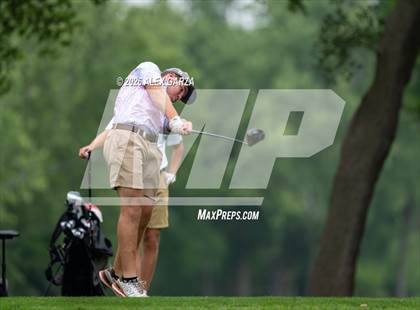 Thumbnail 2 in UIL 1A Boys Golf Finals (Round 2) photogallery.