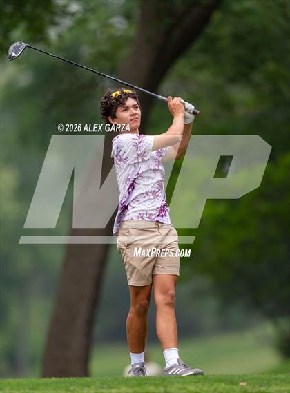 Thumbnail 2 in UIL 1A Boys Golf Finals (Round 2) photogallery.