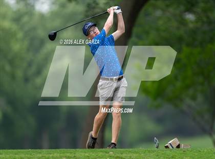 Thumbnail 2 in UIL 1A Boys Golf Finals (Round 2) photogallery.