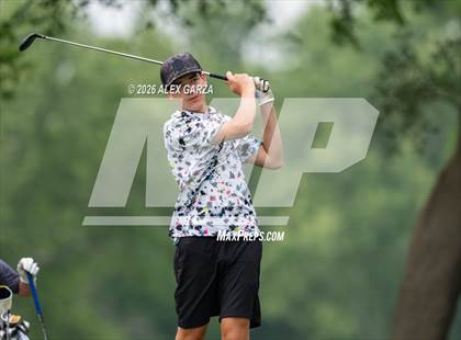 Thumbnail 3 in UIL 1A Boys Golf Finals (Round 2) photogallery.