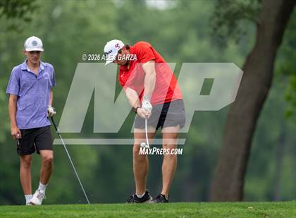 Thumbnail 2 in UIL 1A Boys Golf Finals (Round 2) photogallery.