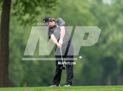 Thumbnail 3 in UIL 1A Boys Golf Finals (Round 2) photogallery.