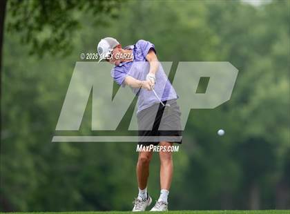 Thumbnail 2 in UIL 1A Boys Golf Finals (Round 2) photogallery.