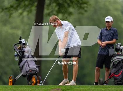 Thumbnail 2 in UIL 1A Boys Golf Finals (Round 2) photogallery.