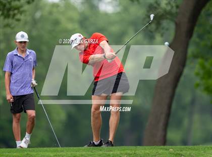 Thumbnail 3 in UIL 1A Boys Golf Finals (Round 2) photogallery.