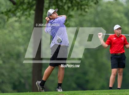 Thumbnail 2 in UIL 1A Boys Golf Finals (Round 2) photogallery.