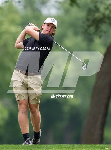 Thumbnail 3 in UIL 1A Boys Golf Finals (Round 2) photogallery.
