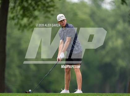 Thumbnail 2 in UIL 1A Boys Golf Finals (Round 2) photogallery.
