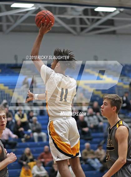 Thumbnail 1 in Vianney @ O'Fallon photogallery.