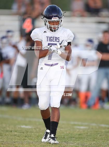 Thumbnail 2 in Millennium vs La Joya photogallery.