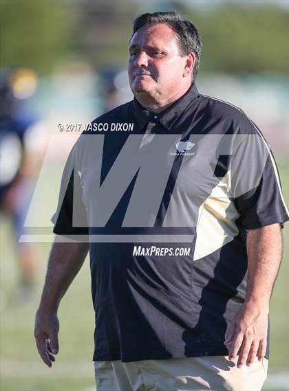Thumbnail 2 in Millennium vs La Joya photogallery.