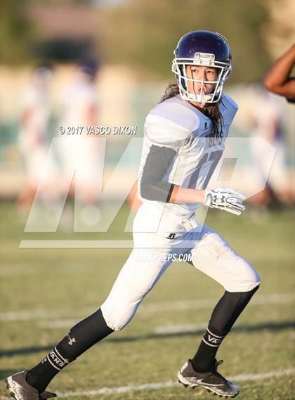 Thumbnail 2 in Millennium vs La Joya photogallery.