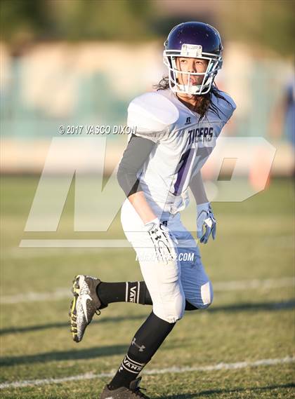 Thumbnail 1 in Millennium vs La Joya photogallery.