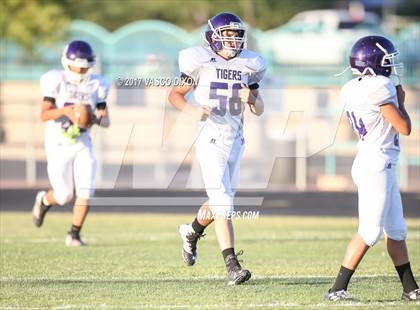 Thumbnail 2 in Millennium vs La Joya photogallery.