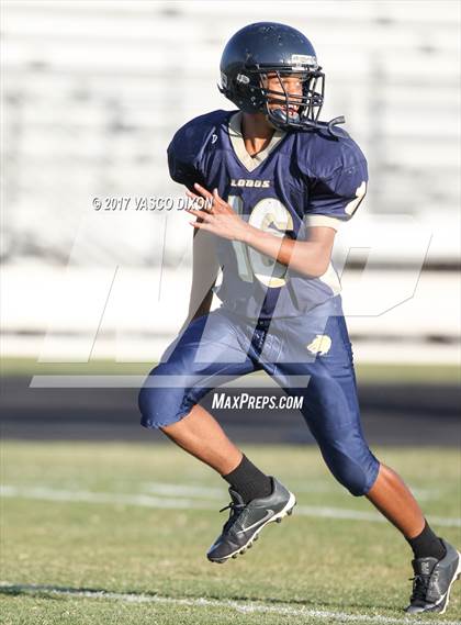 Thumbnail 3 in Millennium vs La Joya photogallery.