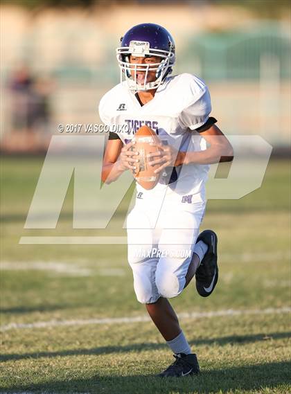 Thumbnail 1 in Millennium vs La Joya photogallery.