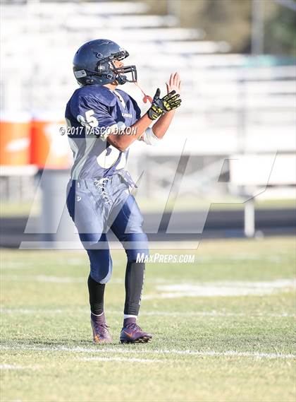 Thumbnail 2 in Millennium vs La Joya photogallery.