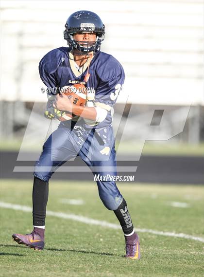 Thumbnail 1 in Millennium vs La Joya photogallery.
