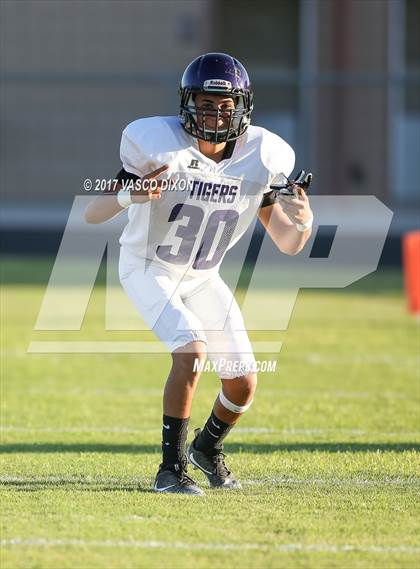 Thumbnail 1 in Millennium vs La Joya photogallery.