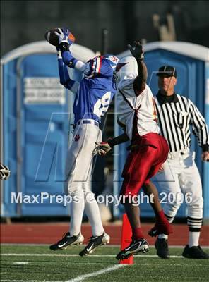 Thumbnail 3 in St. Francis Prep vs. Cardinal Hayes photogallery.