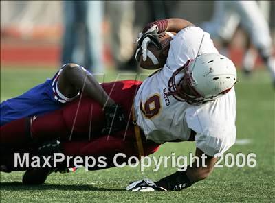 Thumbnail 1 in St. Francis Prep vs. Cardinal Hayes photogallery.