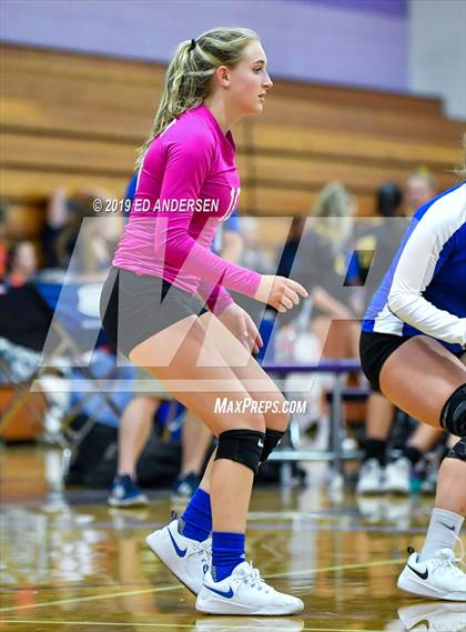 Thumbnail 2 in Carson vs. Dayton (Yerington Tournament) photogallery.