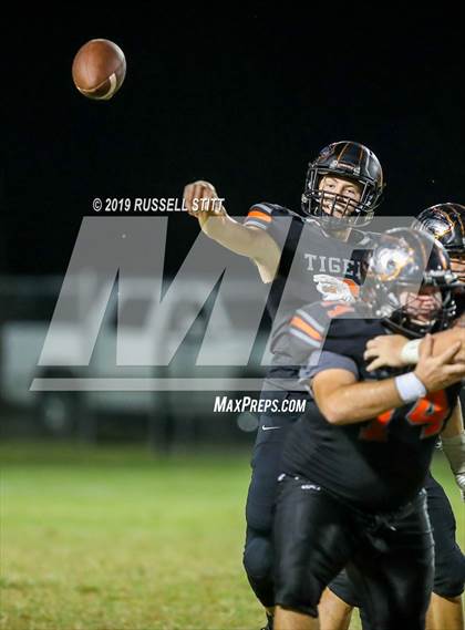 Thumbnail 3 in Crescent vs Crossings Christian photogallery.