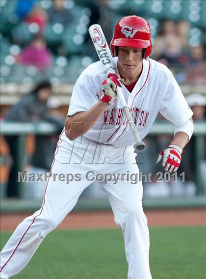 Thumbnail 1 in Balboa vs. Washington (CIF SFS Final) photogallery.