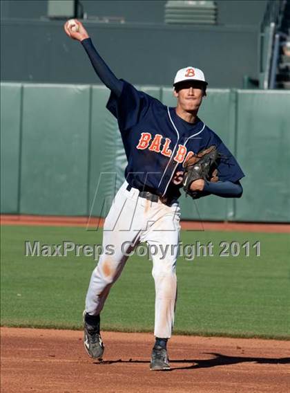 Thumbnail 2 in Balboa vs. Washington (CIF SFS Final) photogallery.