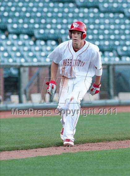 Thumbnail 3 in Balboa vs. Washington (CIF SFS Final) photogallery.