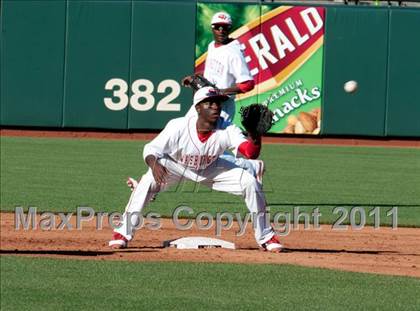Thumbnail 1 in Balboa vs. Washington (CIF SFS Final) photogallery.