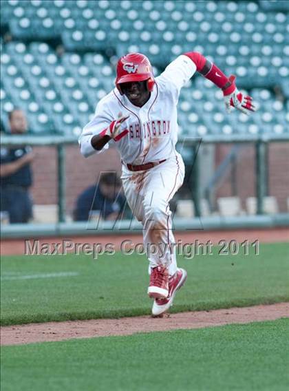 Thumbnail 2 in Balboa vs. Washington (CIF SFS Final) photogallery.