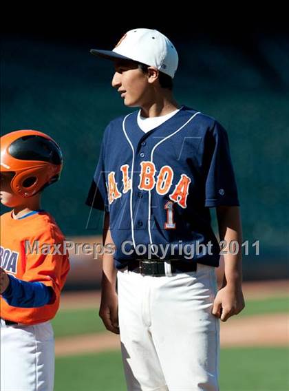 Thumbnail 2 in Balboa vs. Washington (CIF SFS Final) photogallery.